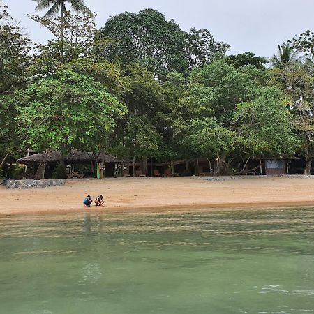 Melina Beach Front Bungalows Tha Lane Bay Exterior photo
